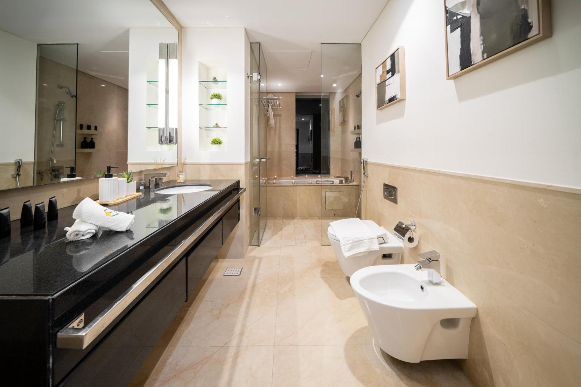 Luxe Living At Jw Marriott The Address Marina Apartment